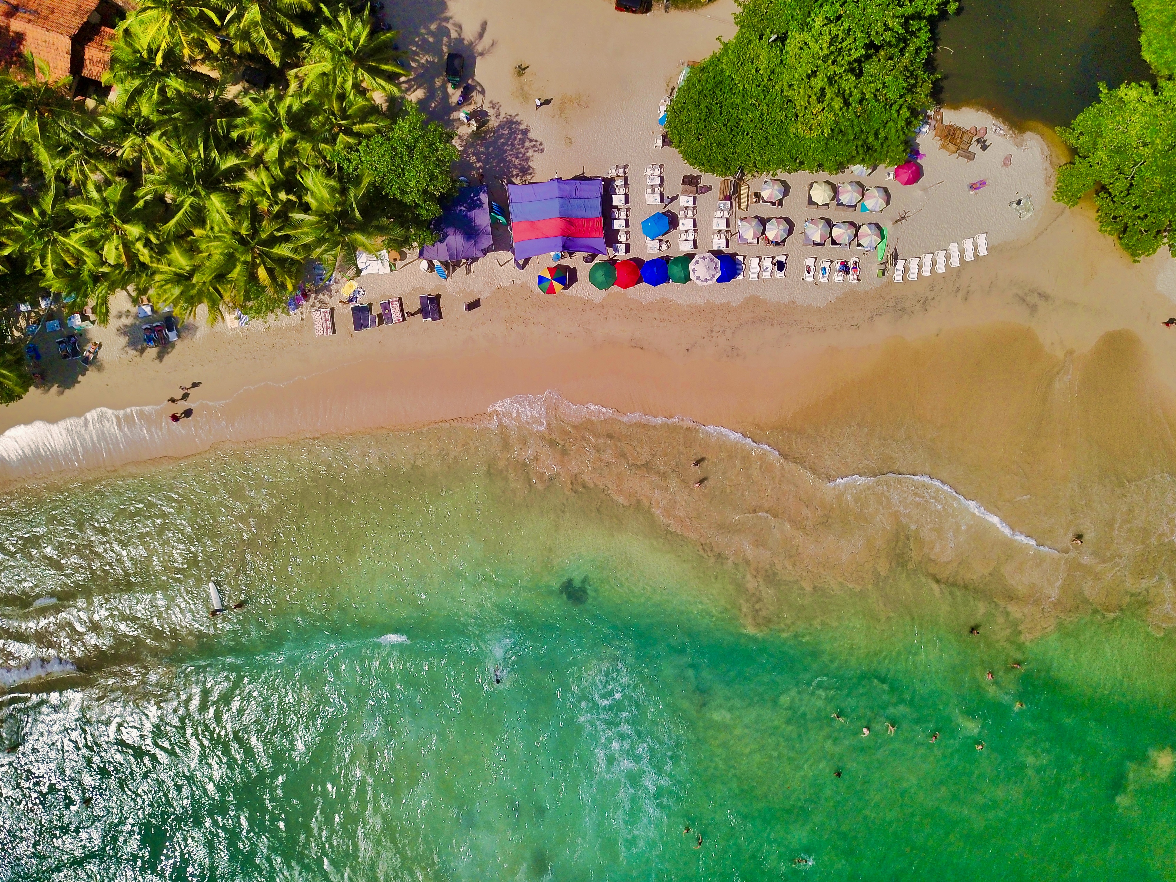 Drohnenaufnahme Strand El Nido Philippinen – 360 Grad Videoproduktion Media Travel Lens weltweit