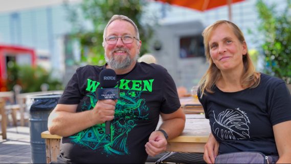 Besucher-Interview Outdoor-Messe – Travelens Media mit Røde Mikrofon – Media Travel Lens